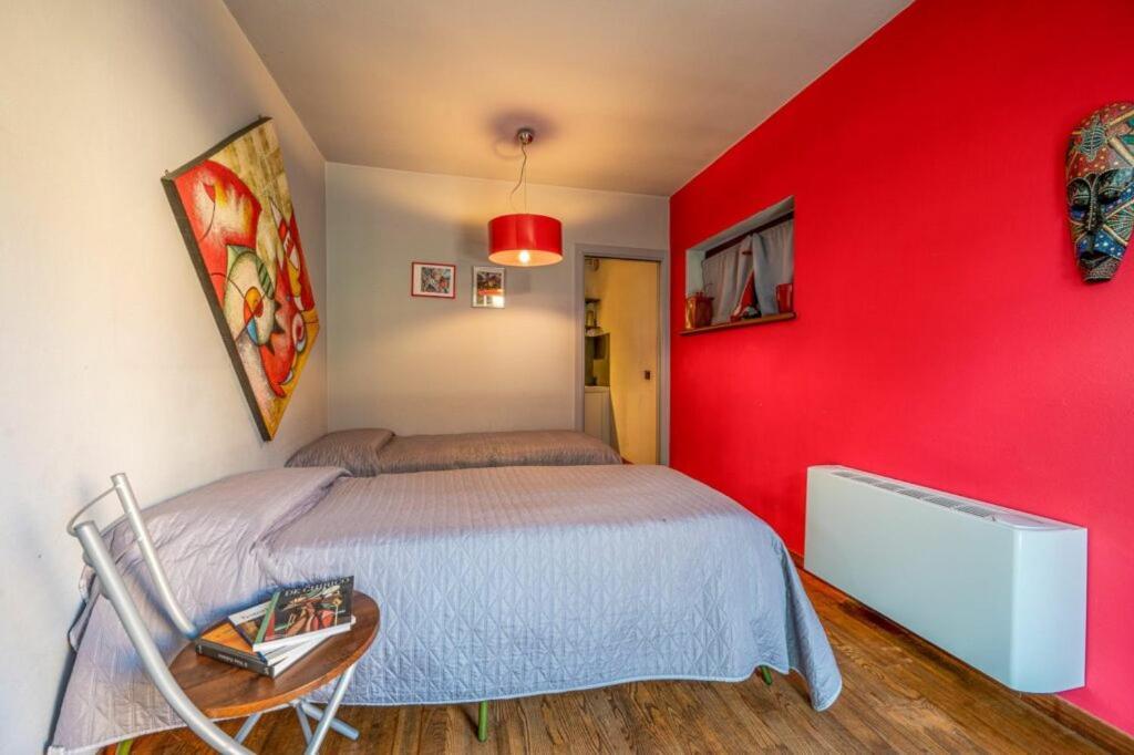 Villa Iris -Pet Friendly Stay - Garden - Private Parking- Bike Friendly Holiday House コーリコ エクステリア 写真
