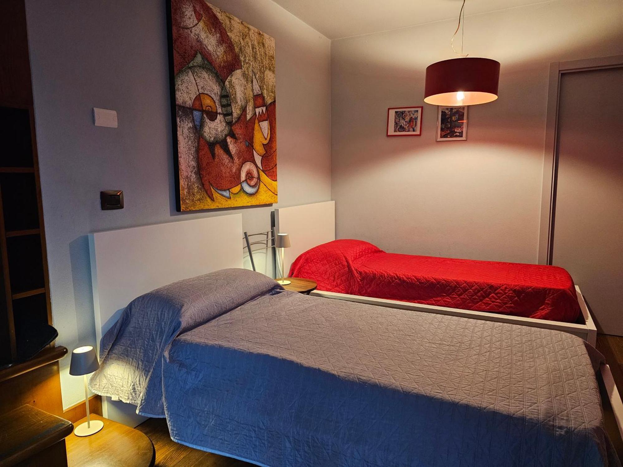 Villa Iris -Pet Friendly Stay - Garden - Private Parking- Bike Friendly Holiday House コーリコ エクステリア 写真